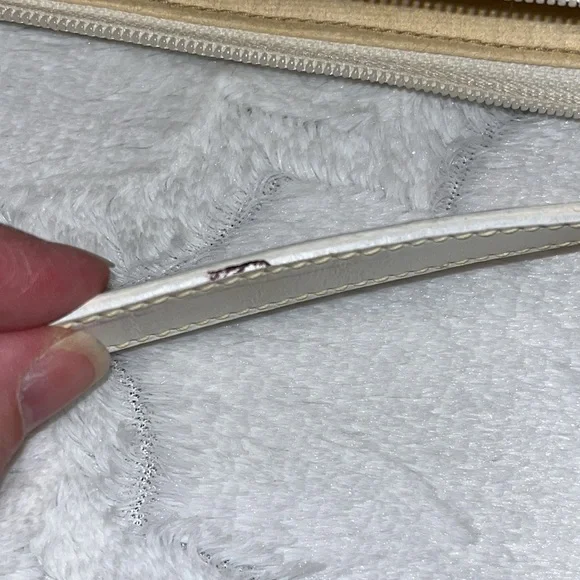 Gucci VTG Flora Messenger Bag - Picture 16 of 17